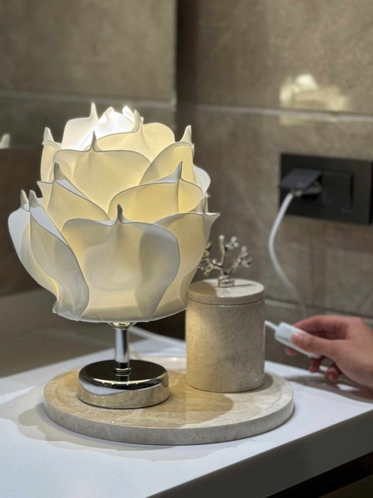 Opviq Lámpara de mesa Eva Blanco y Plata